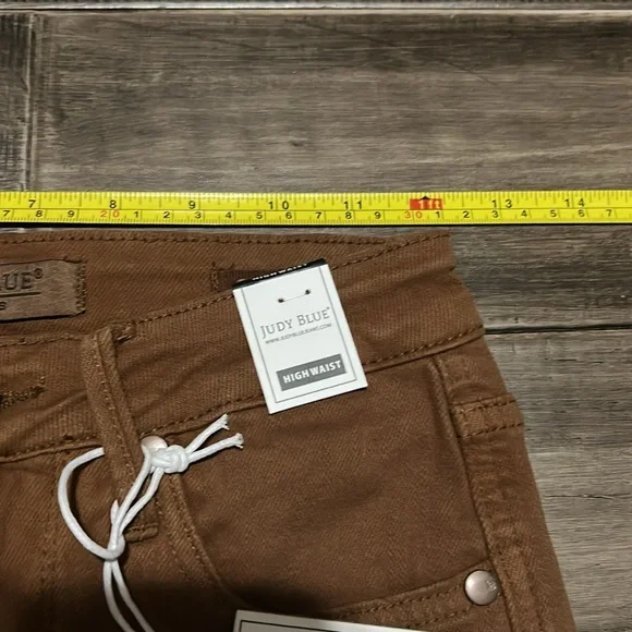 New Judy Blue Tummy Control Bermuda Shorts Small - Picture 11 of 14